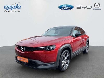 Gebraucht Mazda MX30 Makoto 106 kW (145 PS) 2023 Soul red crystal m: black roof SUV