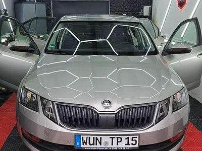 Gebraucht 2017 Skoda Octavia Ambition Limousine | 12.500 € (Fairer Preis)