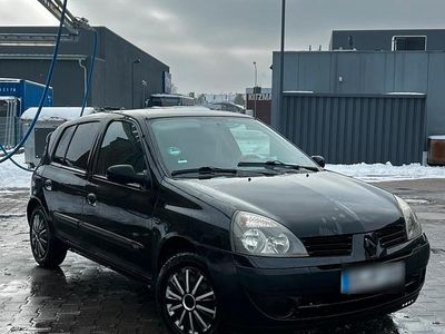 Gebraucht Renault Clio II 2004 Blau Limousine