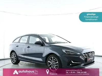 Gebraucht Hyundai i30 Select 120 PS (88 kW) 2024 Blau Kombi