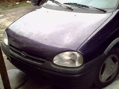 Second-hand Opel Corsa 45 CP (33 kW) 1995 Albastru Hatchback