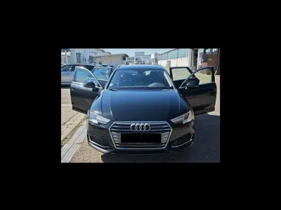Gebraucht Audi A4 Sport 150 PS (110 kW) 2018 Schwarz Kombi