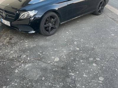 Mercedes E220