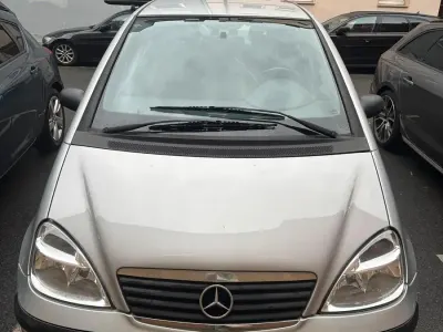 Gebraucht Mercedes A170 95 PS (69 kW) 2001 Silber Kleinwagen