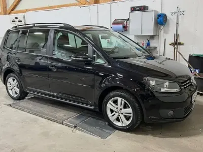 Gebraucht VW Touran Match 140 PS (102 kW) 2012 Blau Van / Kleinbus