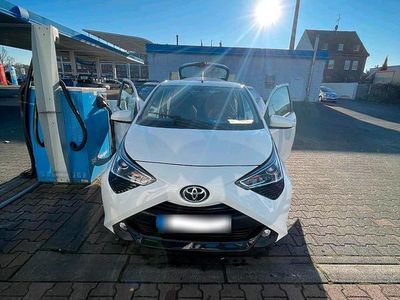 Usata Toyota Aygo 72 CV (52 kW) 2021 Bianco Utilitaria