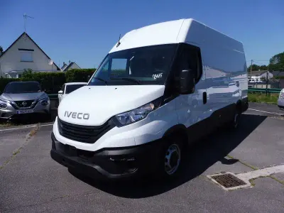 Neu Iveco Daily 158 PS (116 kW) 2026 (blanc) Van