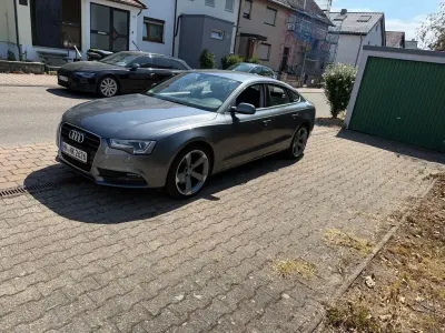 Gebraucht Audi A5 Sportback 170 PS (125 kW) 2014 Grau Kleinwagen