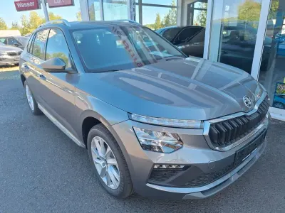 Neu Skoda Kamiq 150 PS (110 kW) 2026 Grau SUV