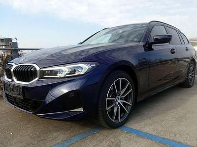 BMW 330e