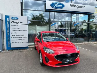 Gebraucht Ford Fiesta Cool & Connect 101 PS (74 kW) 2022 Rot Kleinwagen