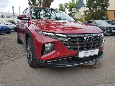 Gebraucht Hyundai Tucson Select 180 PS (132 kW) 2022 Sunset red SUV