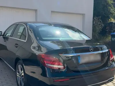 Gebraucht Mercedes E200 Avantgarde 2018 Schwarz Limousine