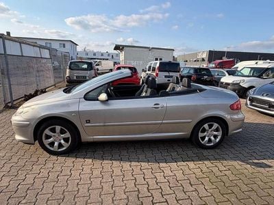 Gebraucht Peugeot 307 CC 140 PS (102 kW) 2008 Aschgrau/metalliclackierung Cabrio