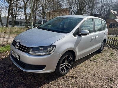 Gebraucht VW Sharan Comfortline 140 PS (102 kW) 2012 Grau Van / Kleinbus