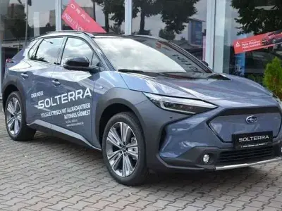 Gebraucht Subaru Solterra Platinum 160 kW (218 PS) 2025 Harbor mist grey pearl/black m SUV