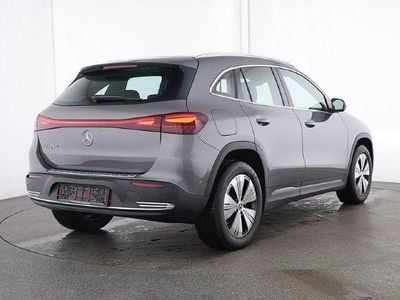Mercedes EQA250