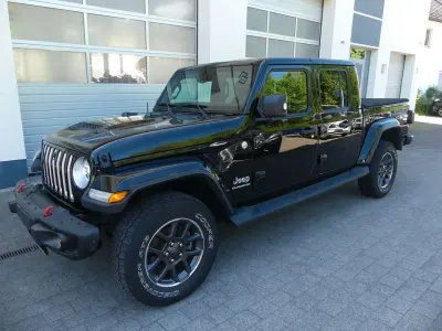 Gebraucht Jeep Gladiator Overland 264 PS (194 kW) 2021 Schwarz Pickup