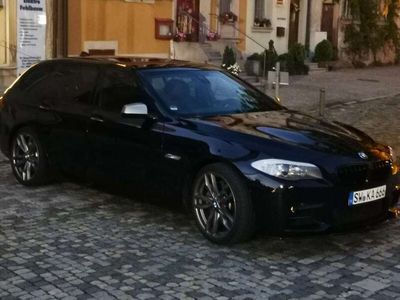 gebraucht BMW M550 550 5er d xDrive Touring Sport-Aut.