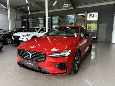Gebraucht Volvo S60 R-Design 392 PS (288 kW) 2020 Rot metallic Limousine