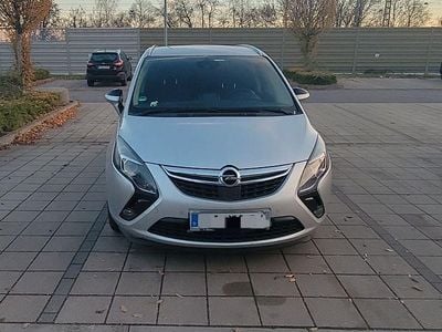 Usata Opel Zafira Tourer Active 165 CV (121 kW) 2013 Argento Monovolume