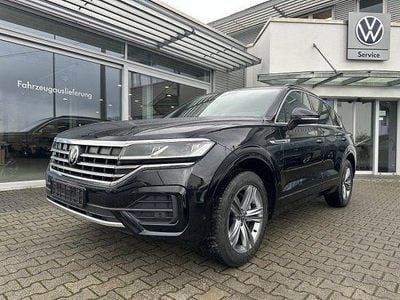 Gebraucht VW Touareg R-line 286 PS (210 kW) 2021 Deep black perl. SUV