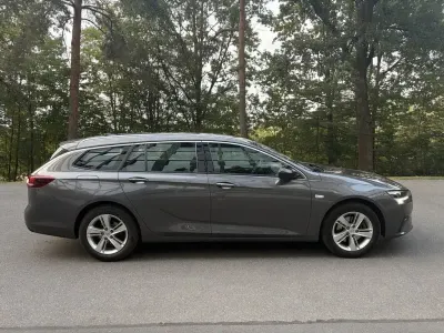 Gebraucht Opel Insignia Business 174 PS (127 kW) 2022 Schwarz Kombi