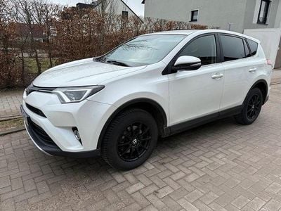 Usata Toyota RAV4 143 CV (105 kW) 2016 Bianco SUV