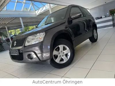 Gebraucht Suzuki Grand Vitara Club 166 PS (122 kW) 2010 Grau SUV