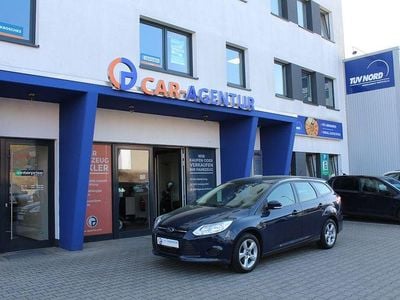 Gebraucht Ford Focus Trend 101 PS (74 kW) 2013 Blau Limousine
