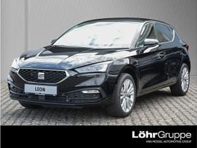 Neu Seat Leon Style 150 PS (110 kW) 2025 Schwarz (midnight schwarz metallic) Kombi