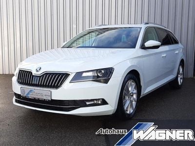 Gebraucht Skoda Superb Style 190 PS (139 kW) 2016 Weiß Kombi