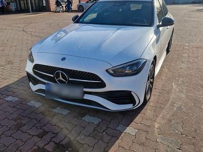 Gebraucht Mercedes C180 AMG line 170 PS (125 kW) 2022 Weiß Kombi