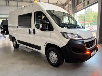 Gebraucht Peugeot Boxer 140 PS (102 kW) 2021 Blanc banquise Van