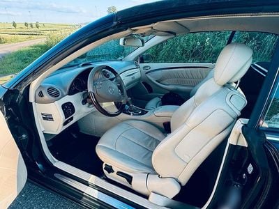 Usata Mercedes CLK320 AMG 240 CV (176 kW) 2009 Nero Cabrio