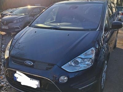 Blau Gebraucht 2012 Ford S-MAX Van / Kleinbus | 3.300 € (Guter Preis)
