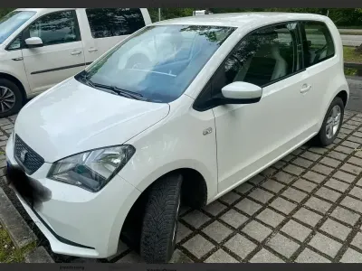 Używany Seat Mii 60 KM (44 kW) 2013 Biały Hatchback
