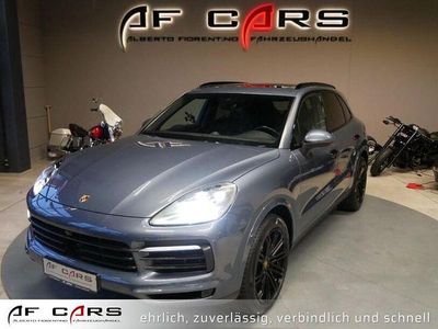 Andere Gebraucht 2018 Porsche Cayenne SUV | 52.490 € (Etwas zu teuer)