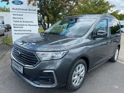 Gebraucht Ford Tourneo Connect Titanium 122 PS (89 kW) 2025 Graphite grey metallic Van / Kleinbus