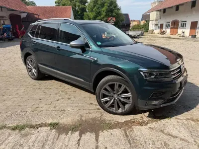 Gebraucht VW Tiguan Allspace Highline 190 PS (139 kW) 2019 Grün SUV