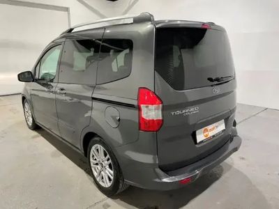 Ford Tourneo Courier