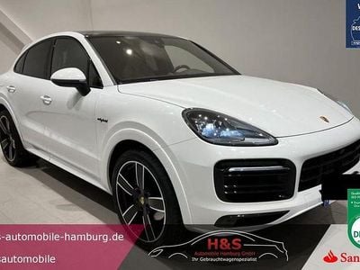 Carraraweiß Gebraucht 2022 Porsche Cayenne Coupe Platinum Edition Coupé | 82.600 € (Etwas zu teuer)