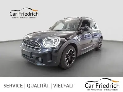 Second-hand Mini Cooper SD Classic 190 CP (139 kW) 2022 Negru Hatchback