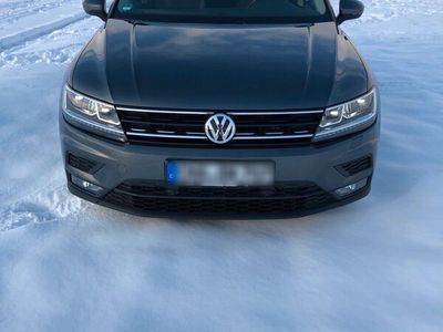 gebraucht VW Tiguan 2.0 tsi neuwertiger Zustand