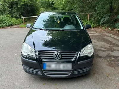 Gebraucht VW Polo 69 PS (50 kW) 2009 Schwarz Kleinwagen