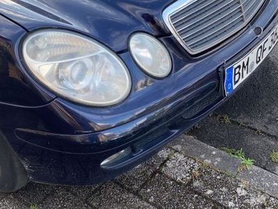 Mercedes E220