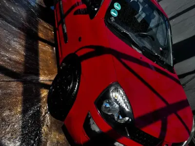 Occasion Renault Clio II 53 ch (38 kW) 2003 Rouge Citadine