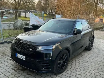 Używany Land Rover Range Rover Velar SE Dynamic 250 KM (183 kW) 2024 Czarny SUV