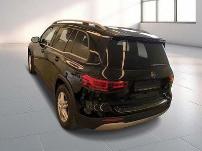 Mercedes GLB200