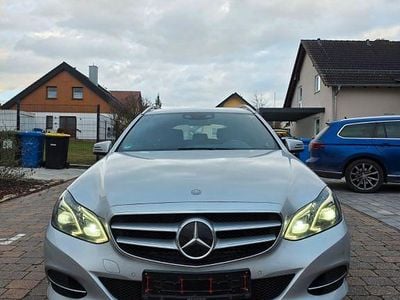 Silber Gebraucht 2013 Mercedes E300 Limousine | 11.499 € (Superpreis)